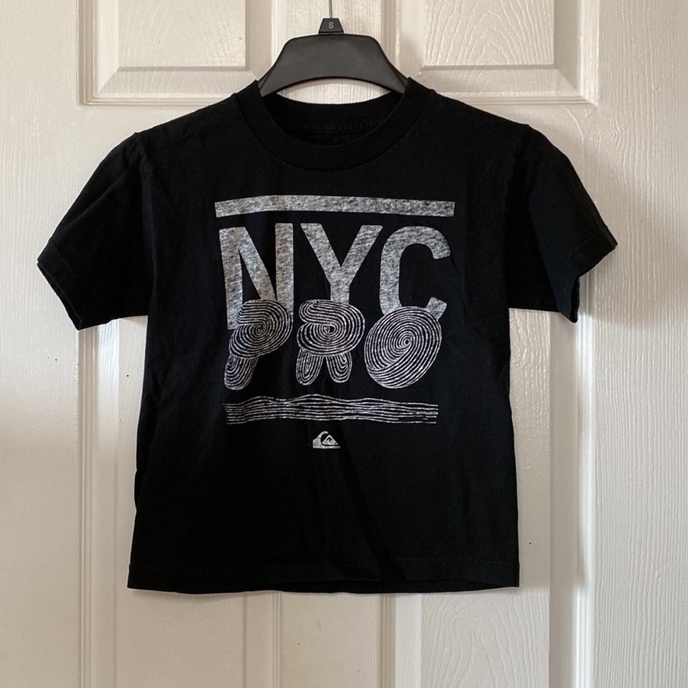 Rare Limited Edition 2011 Quiksilver Pro - New York Crop Top Shirt